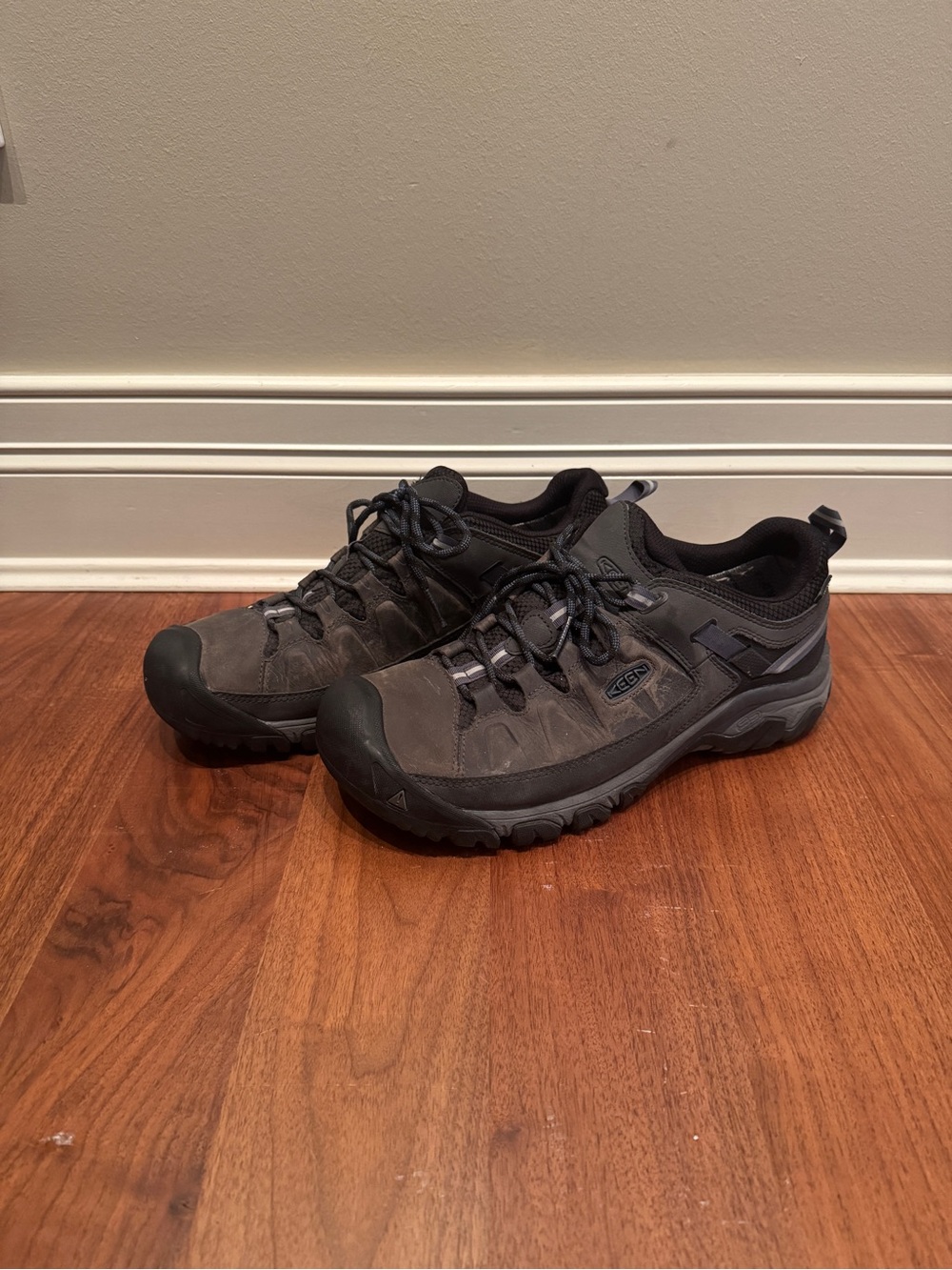 Men's KEEN Targhee III Waterproof Hiking Shoes